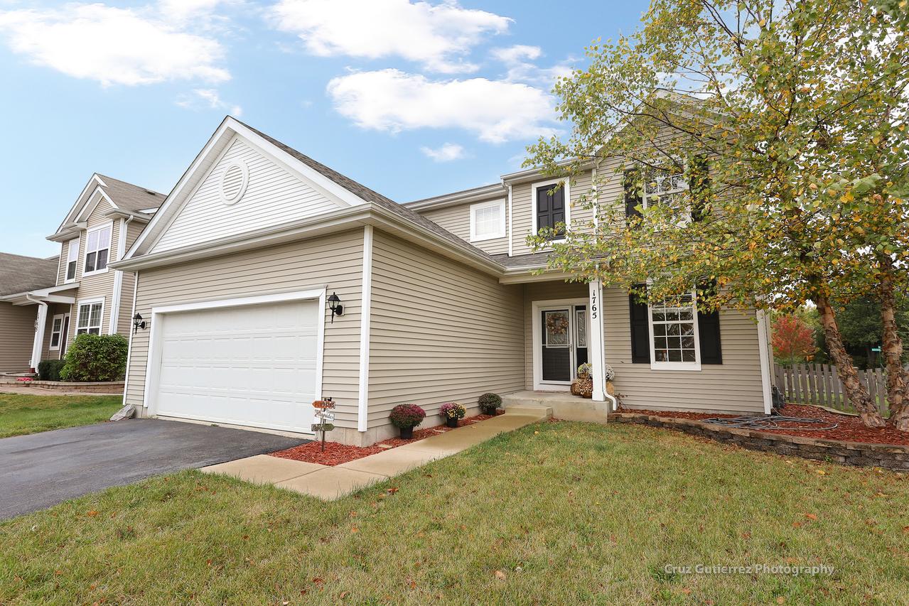 1765 Powers Rd., Woodstock, IL 60098