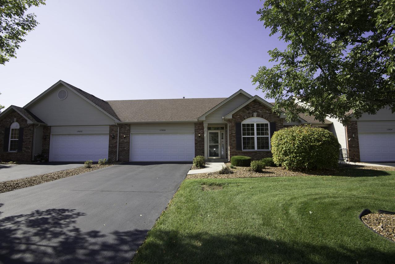 17028 Mendota Dr., Lockport, IL 60441