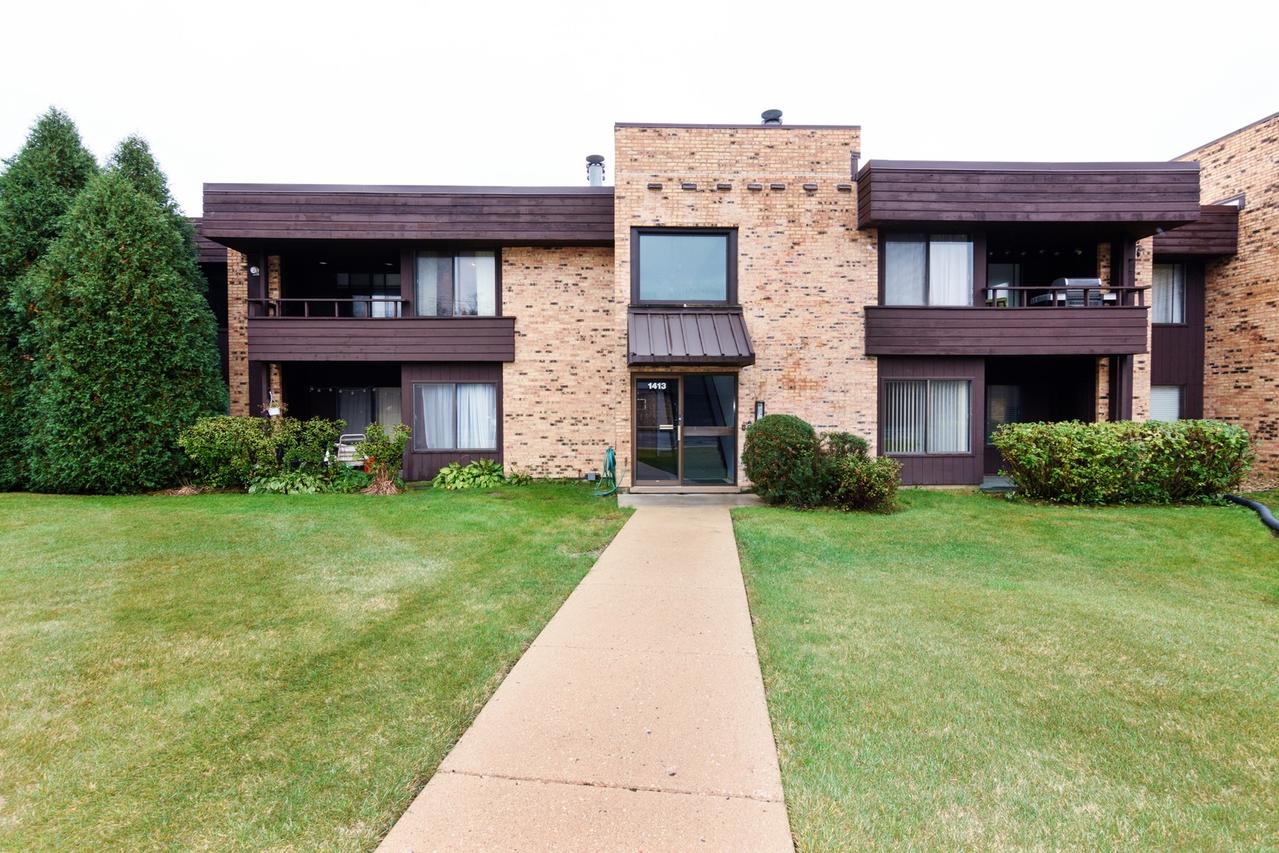 1413 N Sterling Ave. #203, Palatine, IL 60067
