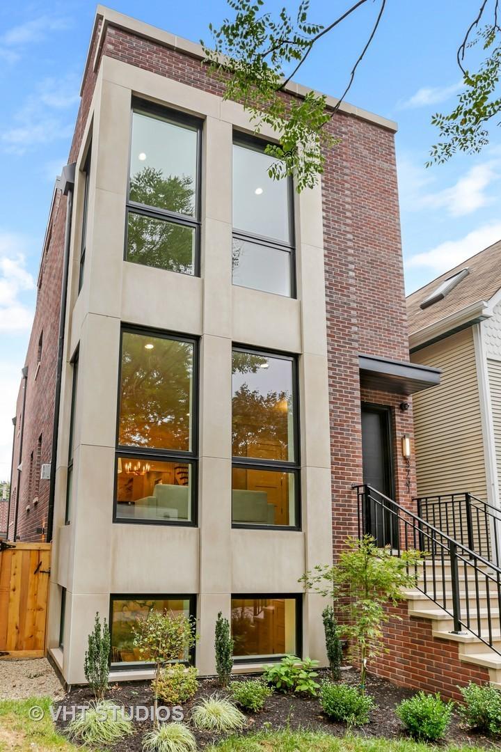 3731 N Paulina St., Chicago, IL 60613