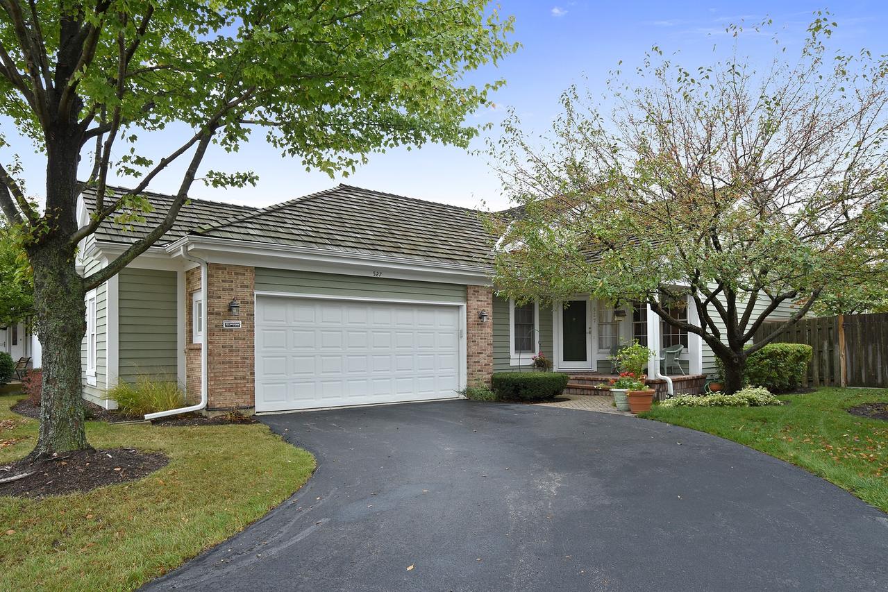 527 Park Barrington Way, Barrington, IL 60010