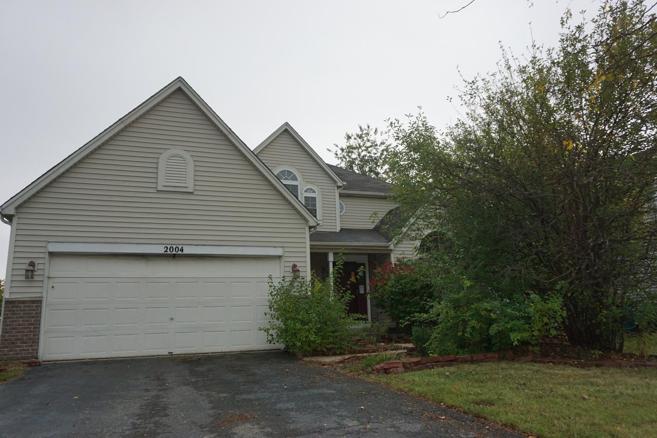 2004 Chestnut Grove Dr., Plainfield, IL 60586