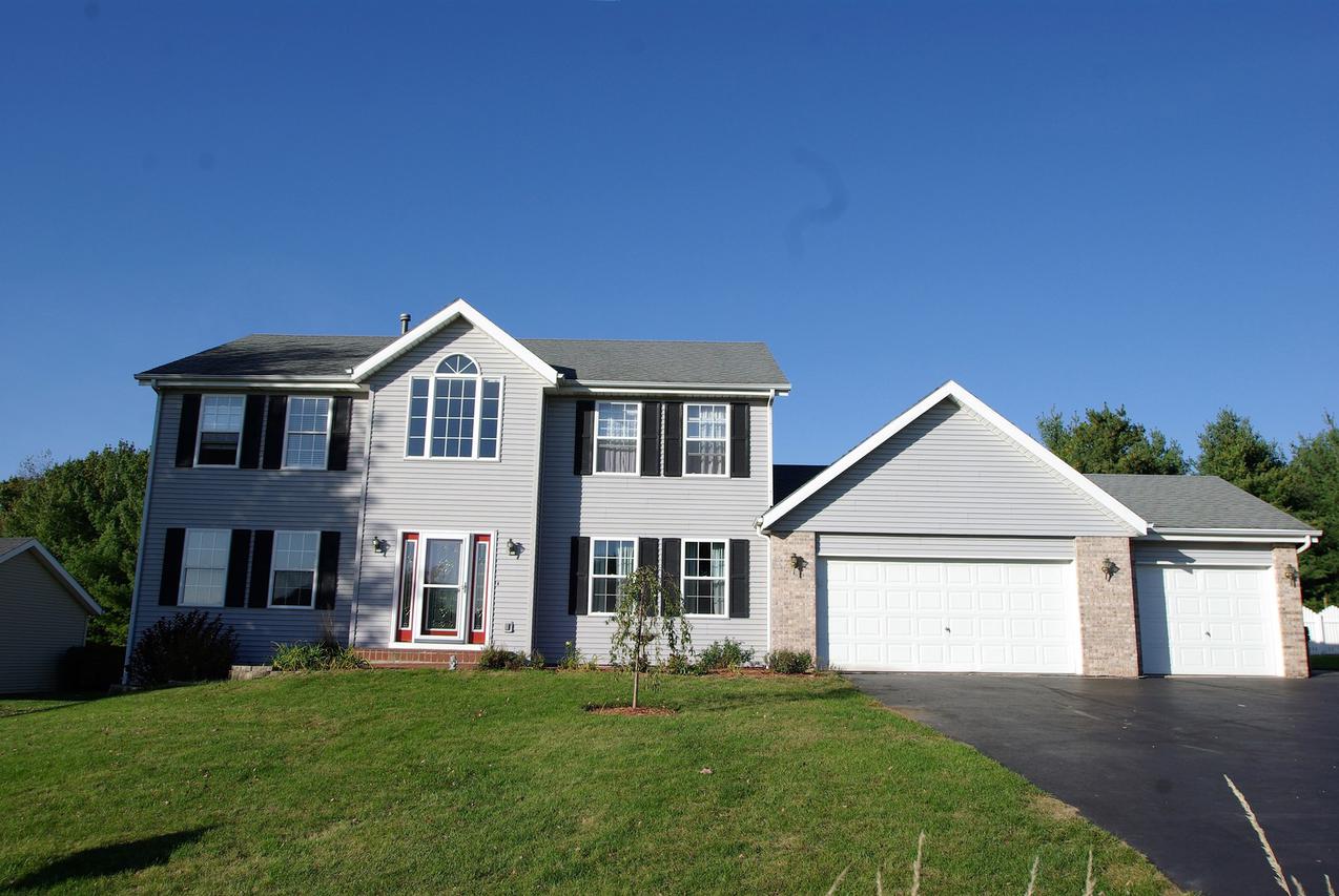 6854 Prairienook, Roscoe, IL 61073