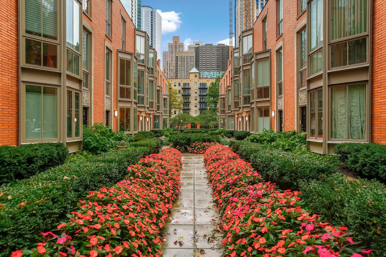 430 E North Water St. #H, Chicago, IL 60611