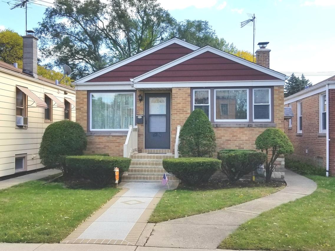 8251 W Forest Preserve Ave., Chicago, IL 60634