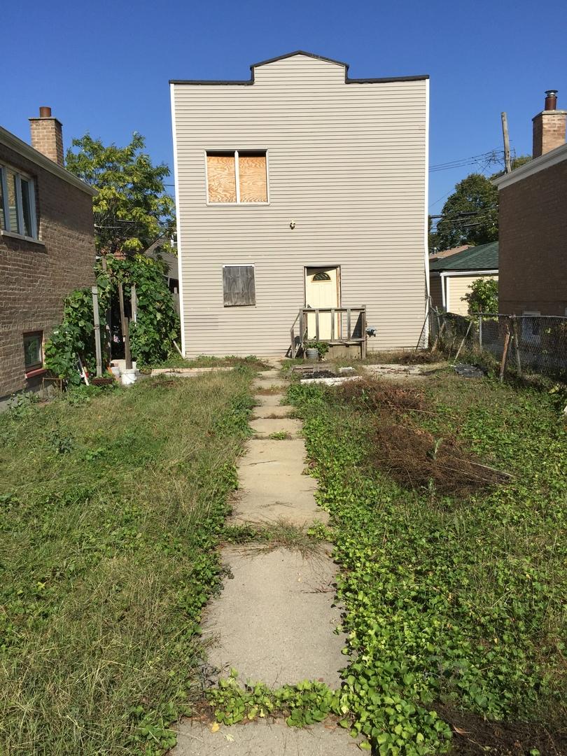 3306 W 38th St., Chicago, IL 60632