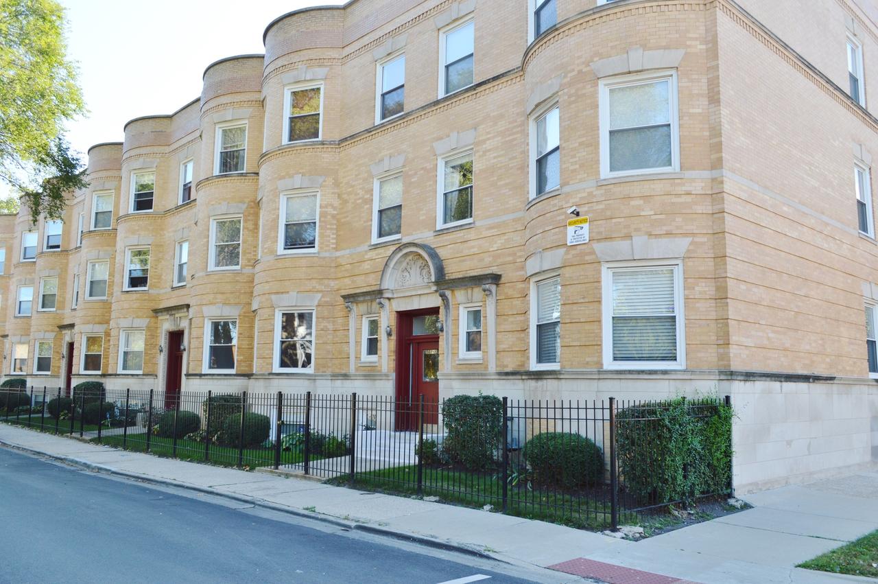 505 E 44th St. #2, Chicago, IL 60653
