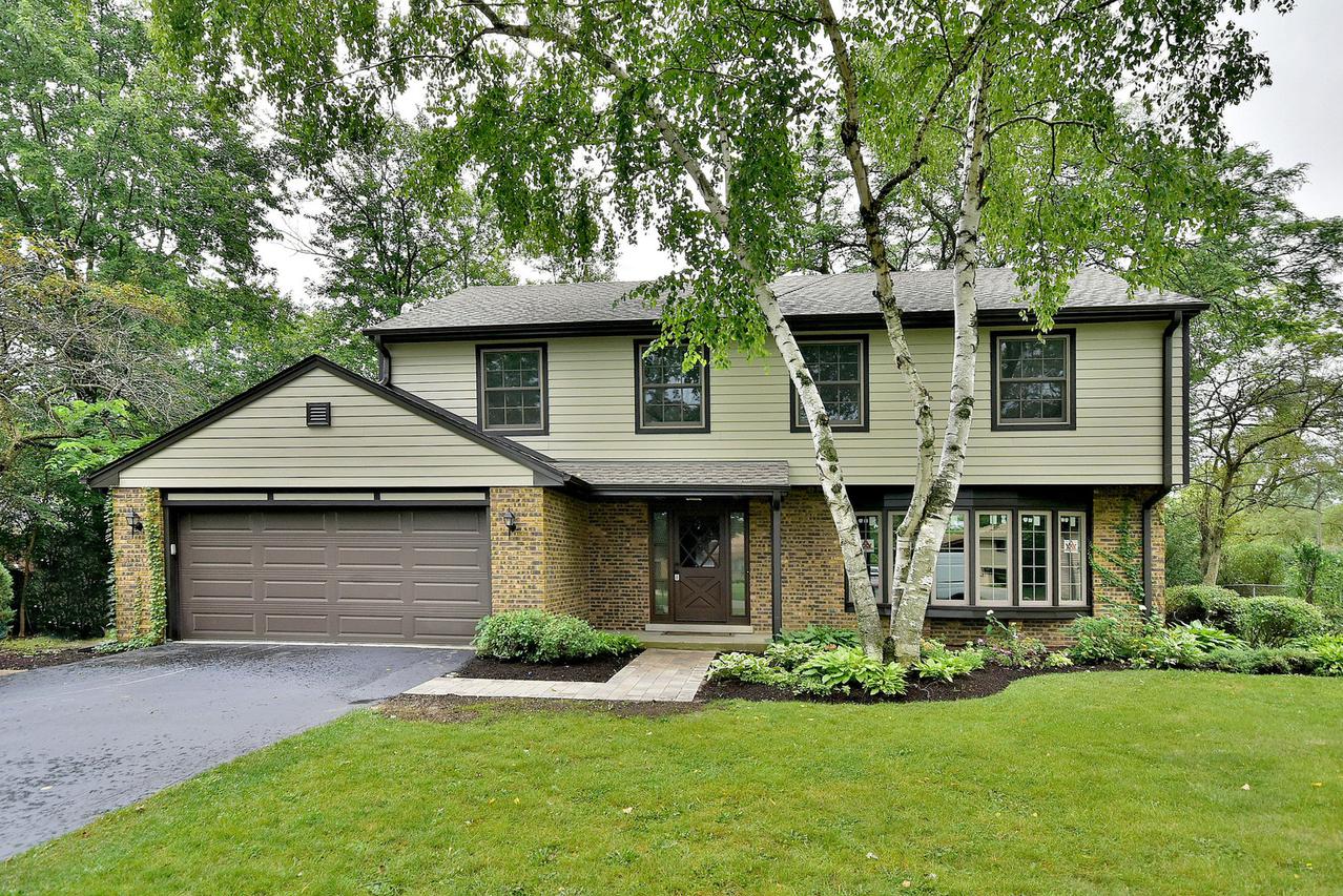 3315 Prestwick Ln., Northbrook, IL 60062