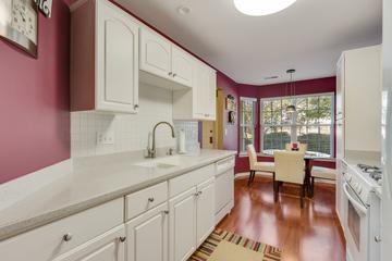 1621 W Portsmith Ln., Arlington Heights, IL 60004