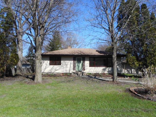 3211 N Betty Dr., Arlington Heights, IL 60004