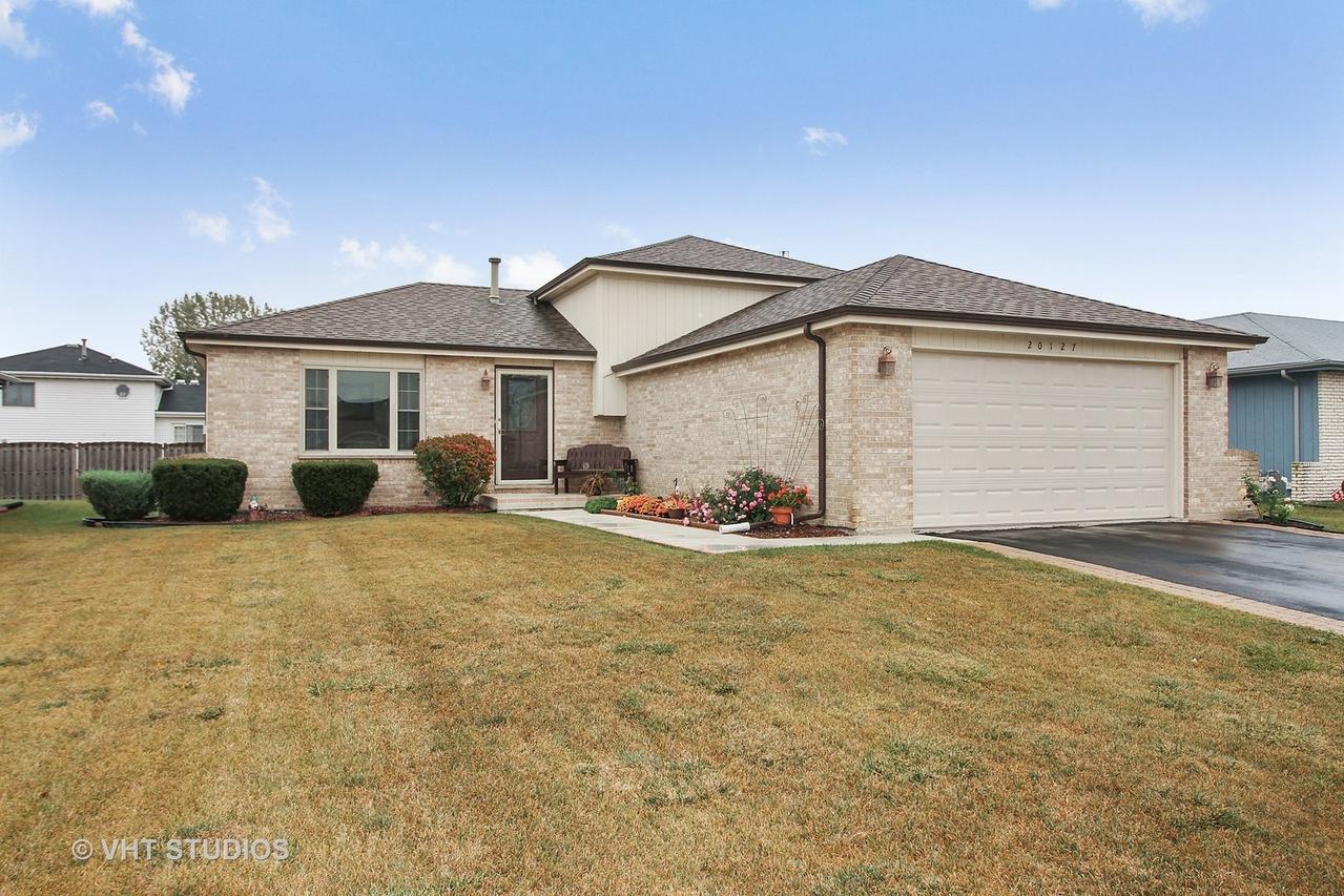20127 Lake Lynwood Dr., Lynwood, IL 60411