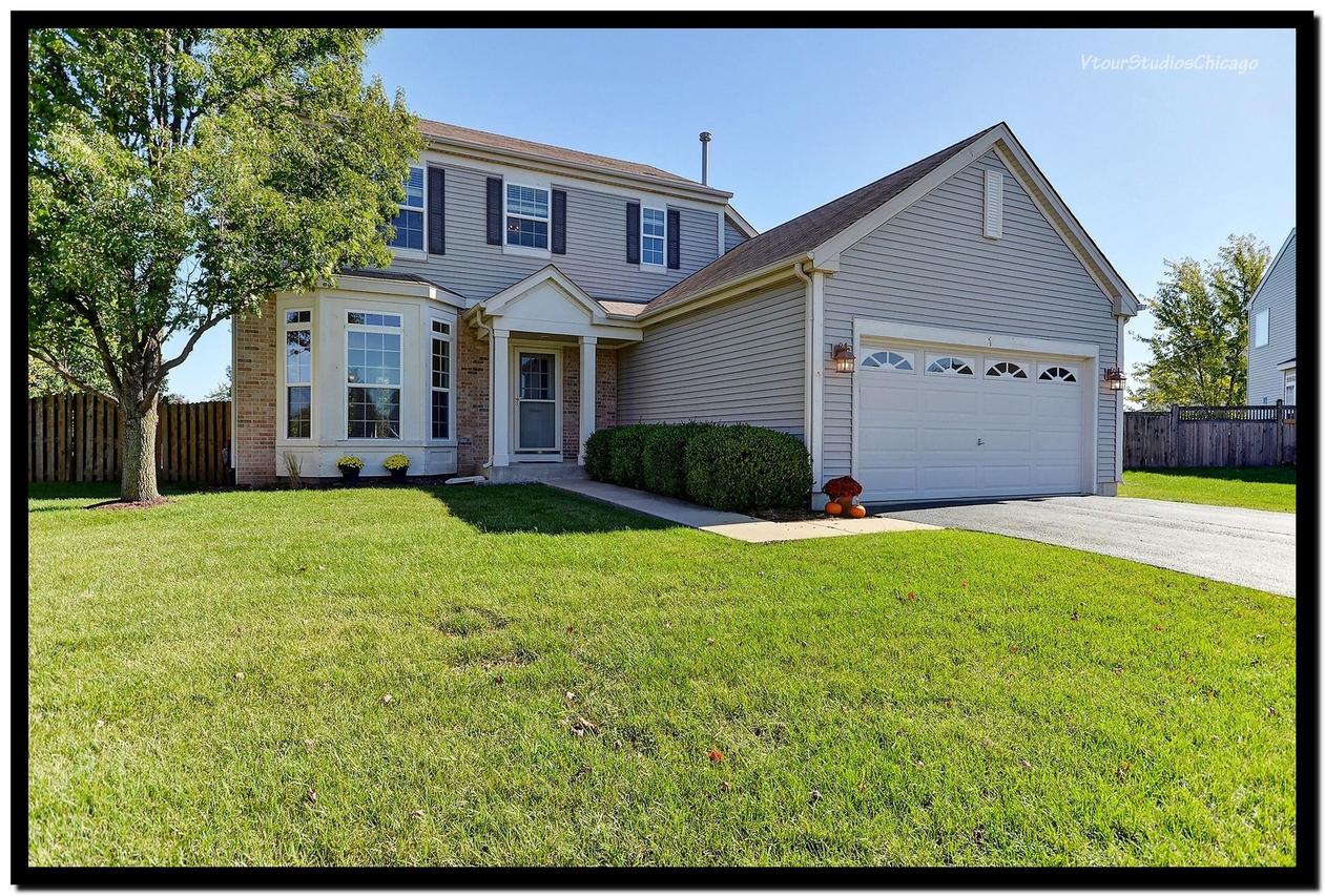 1 Prairieview Ct., Bolingbrook, IL 60490