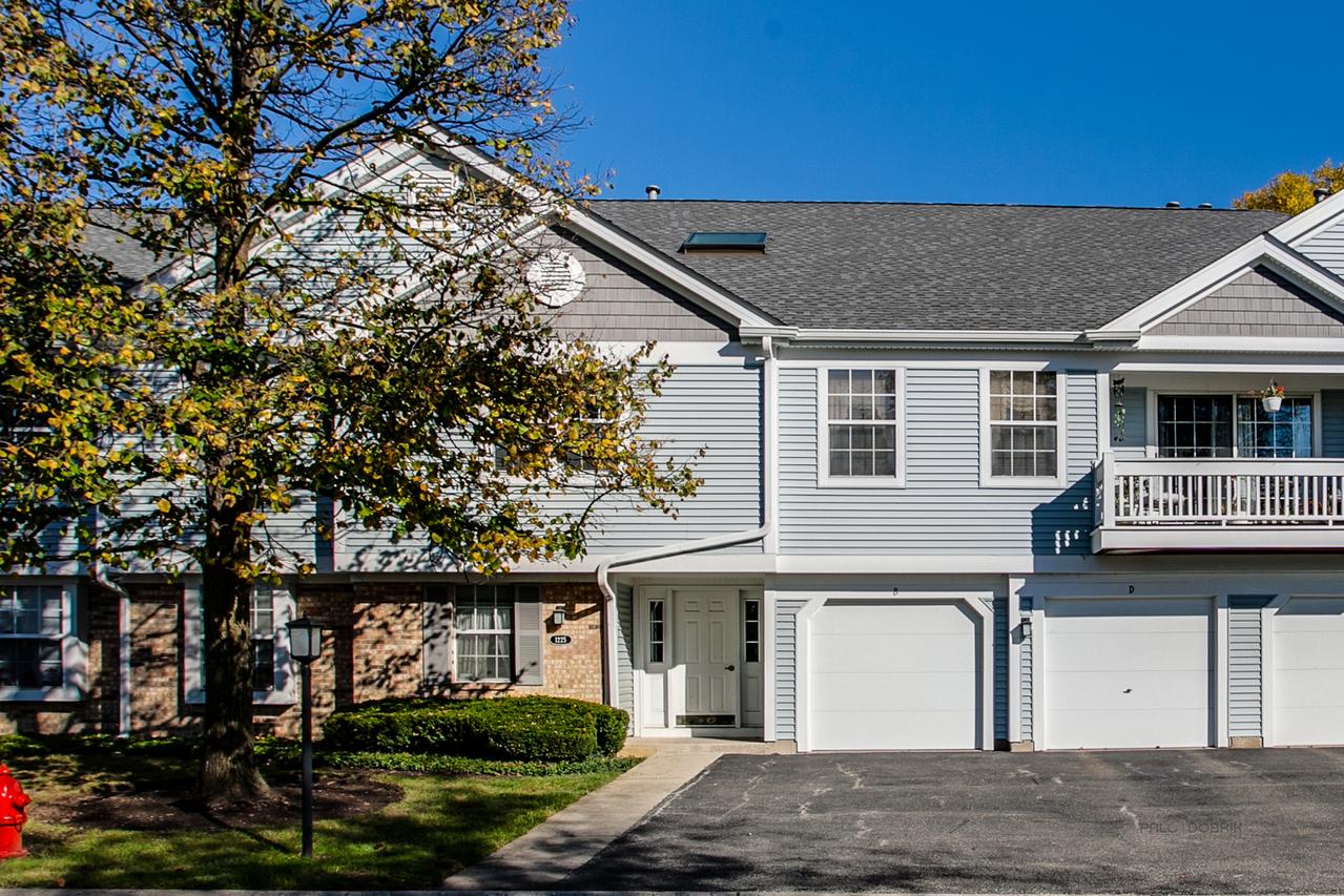 1225 Bradwell Ln. #A, Mundelein, IL 60060
