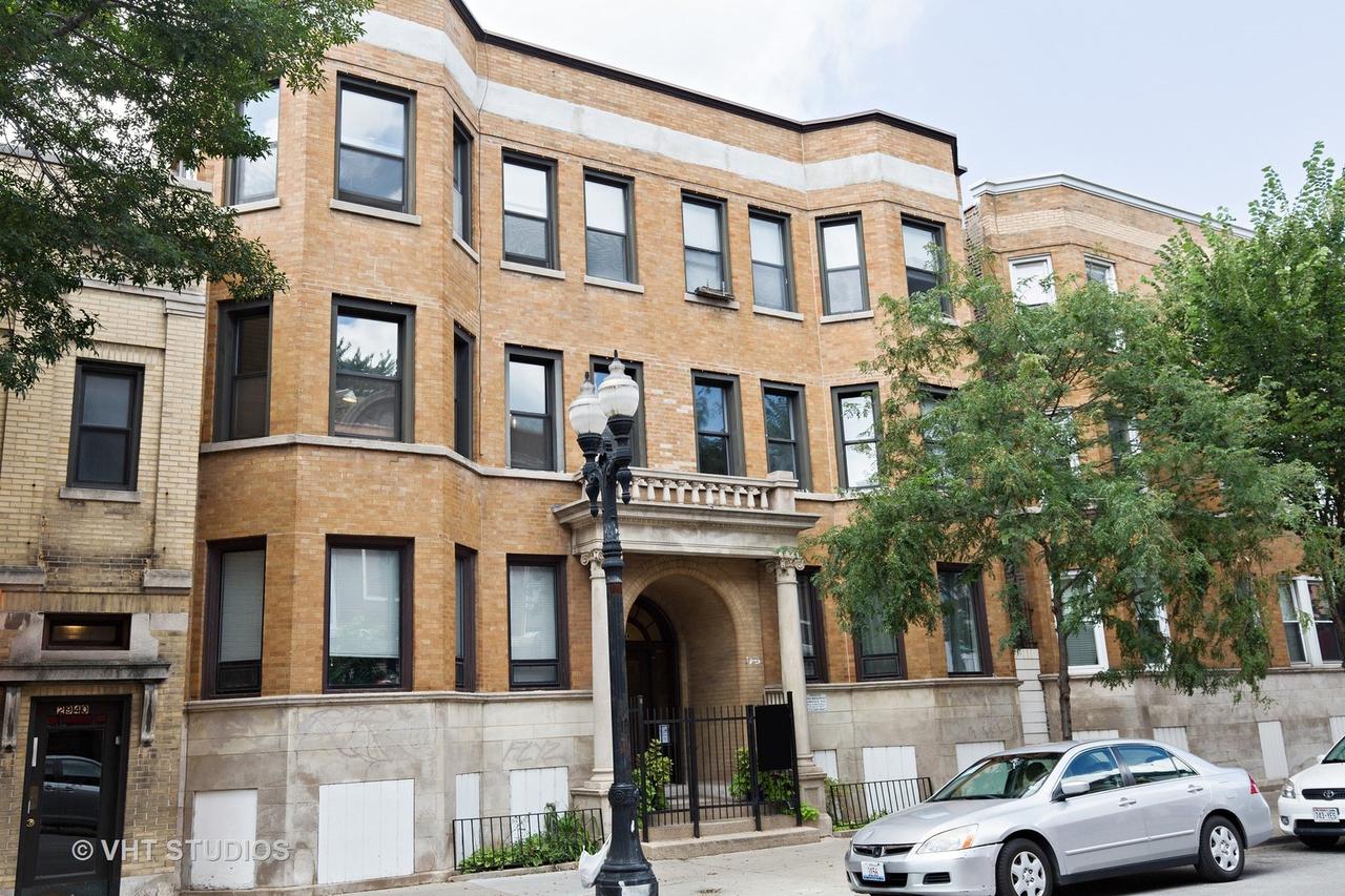 2944 N Broadway St. #2S, Chicago, IL 60657