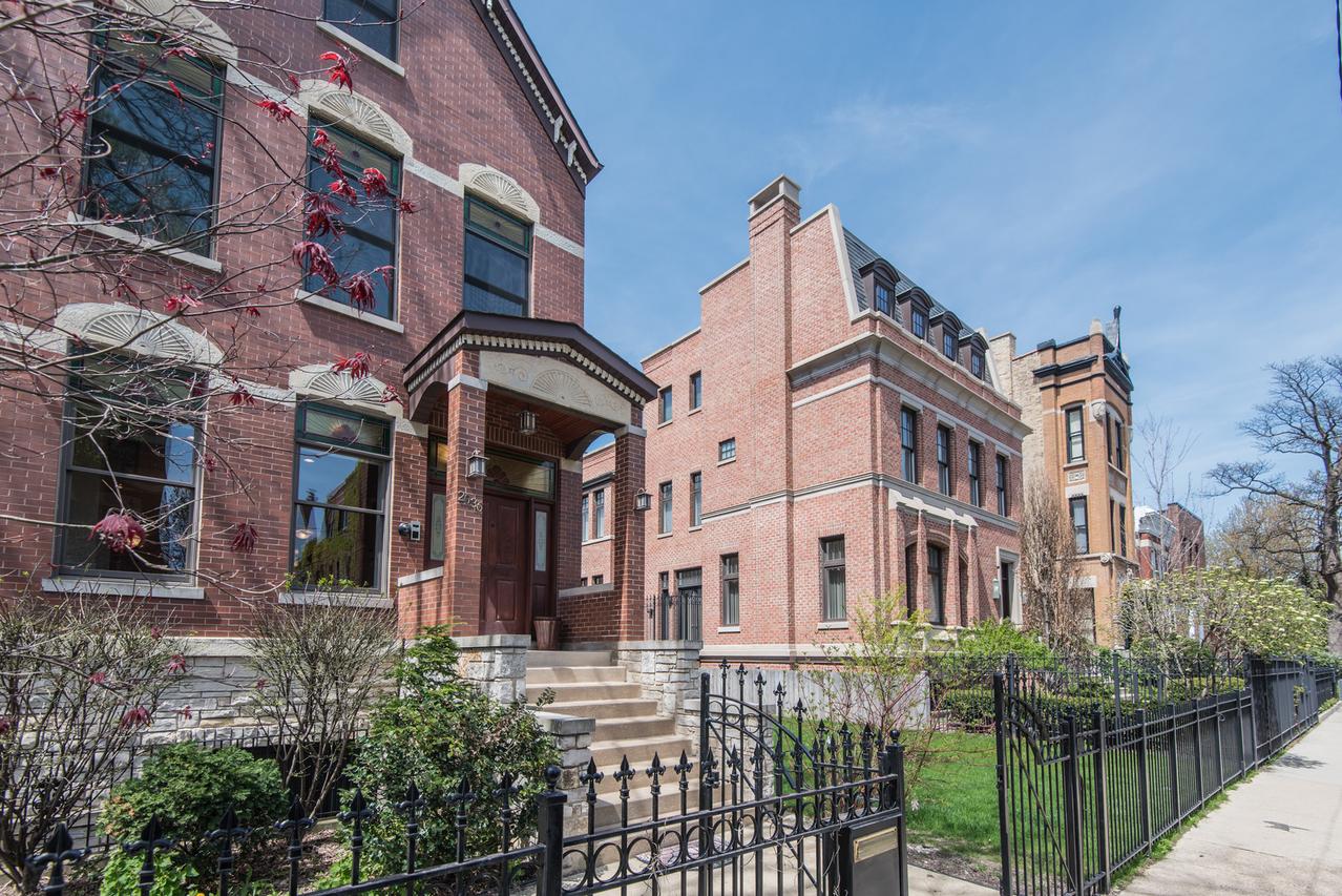 2036 N Clifton Ave., Chicago, IL 60614