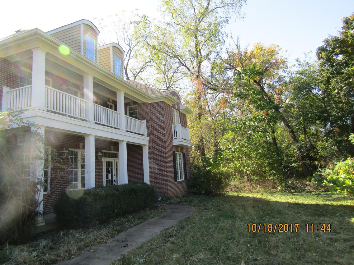 [Address Hidden by Seller], Crystal Lake, IL 60012