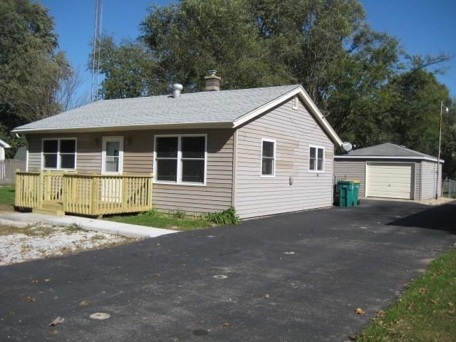 1913 Lakewood Dr., Wilmington, IL 60481