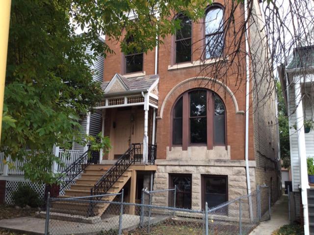 1918 W Belle Plaine Ave., Chicago, IL 60613