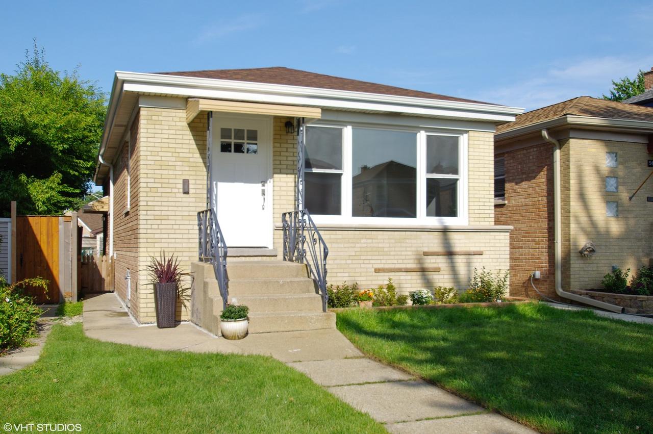 5457 N Lovejoy Ave., Chicago, IL 60630