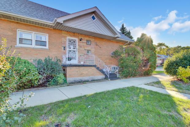 8601 S Damen Ave., Chicago, IL 60620