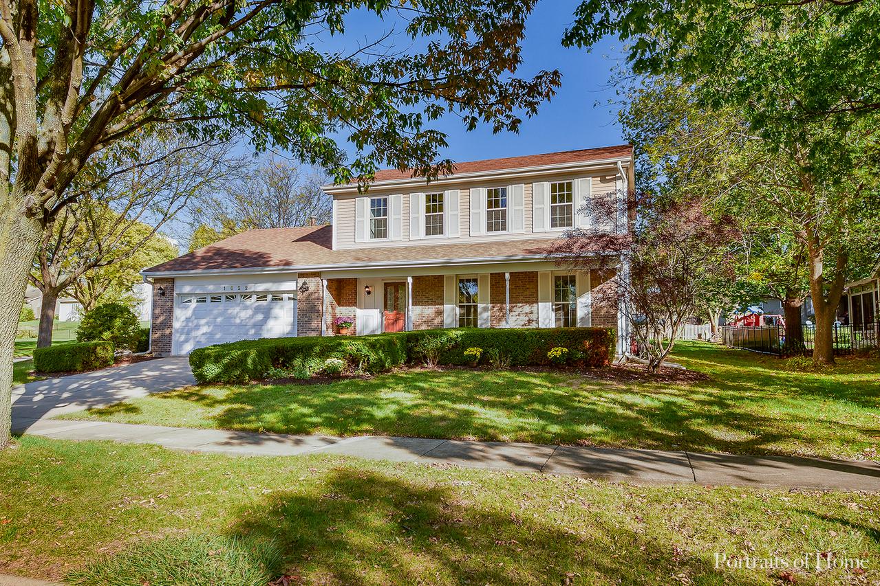 1622 Hatch Pl., Downers Grove, IL 60516