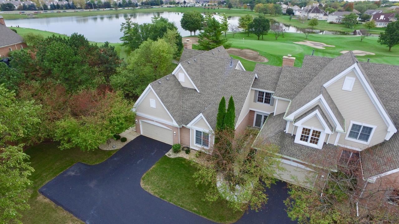 4296 Stableford Ln., Naperville, IL 60564