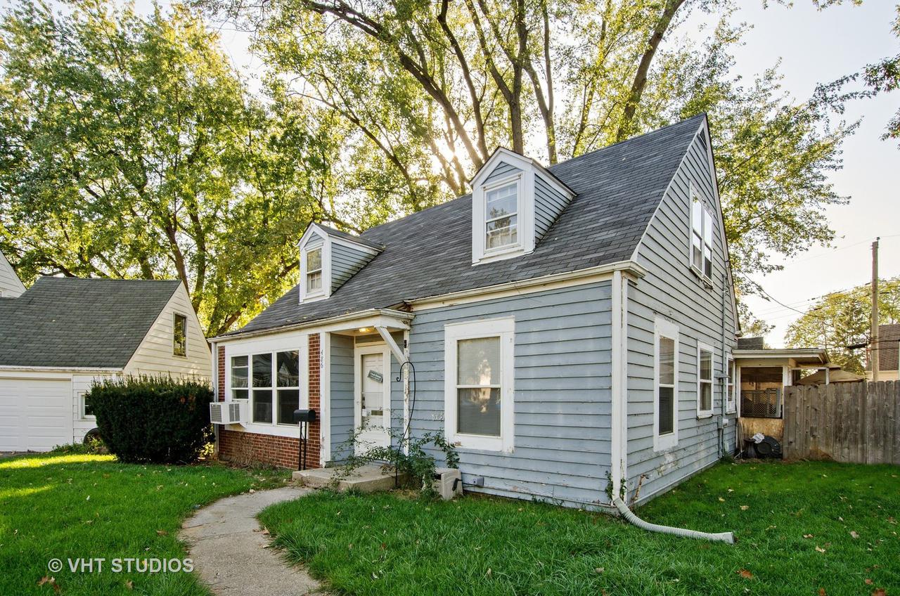 486 S Alfred Ave., Elgin, IL 60123