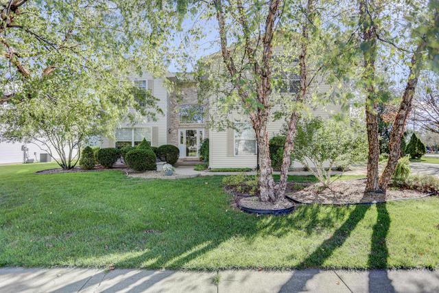 2909 Wedgewood Dr., Champaign, IL 61822