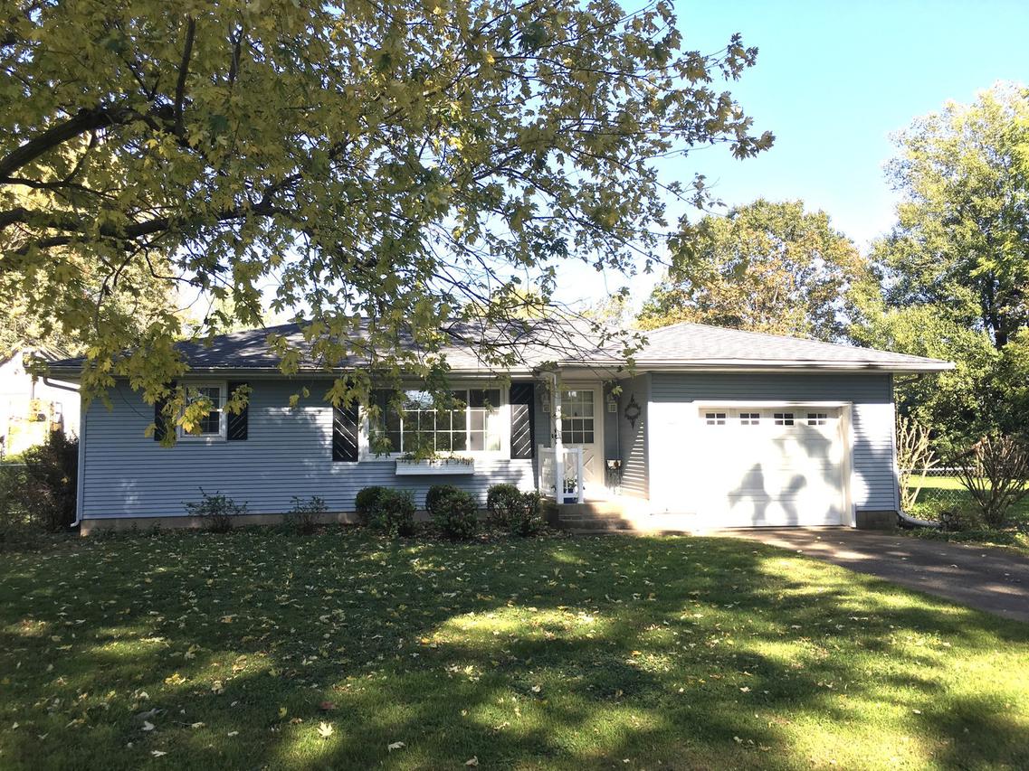 206 W Bond St., Bondville, IL 61815