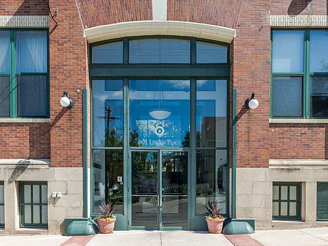 601 Linden Pl. #214, Evanston, IL 60202
