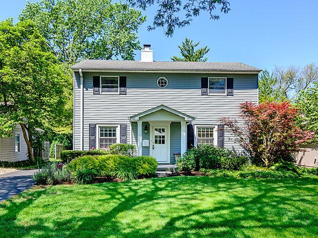 268 Coe Rd., Clarendon Hills, IL 60514