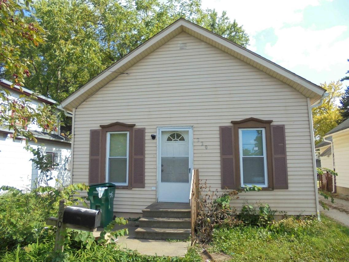 220 E Clark St., Plano, IL 60545