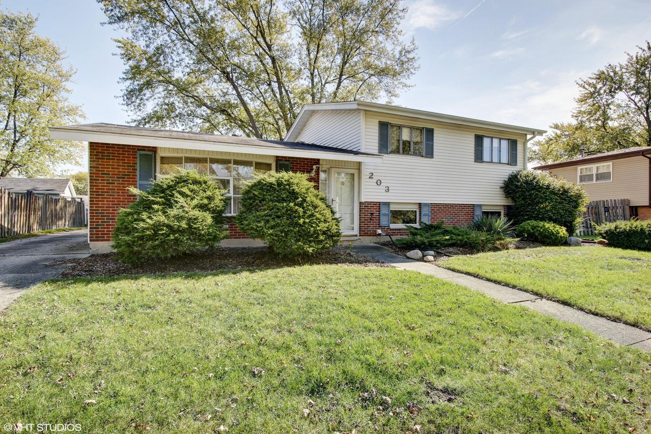 203 Hickory St., Park Forest, IL 60466