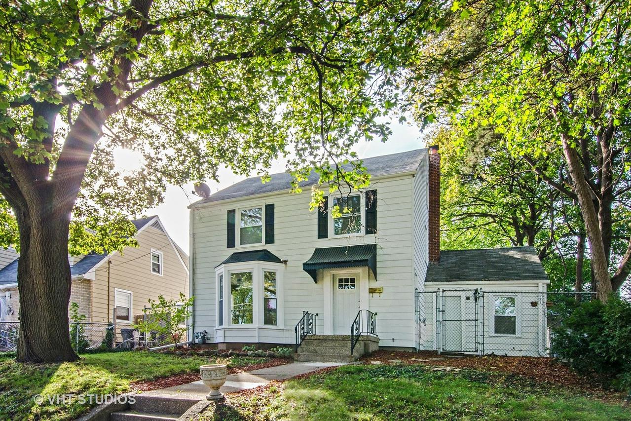 306 Illinois Ave., Elgin, IL 60120