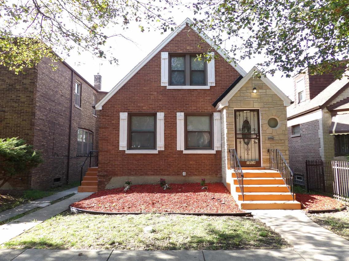 10534 S Eberhart Ave., Chicago, IL 60628