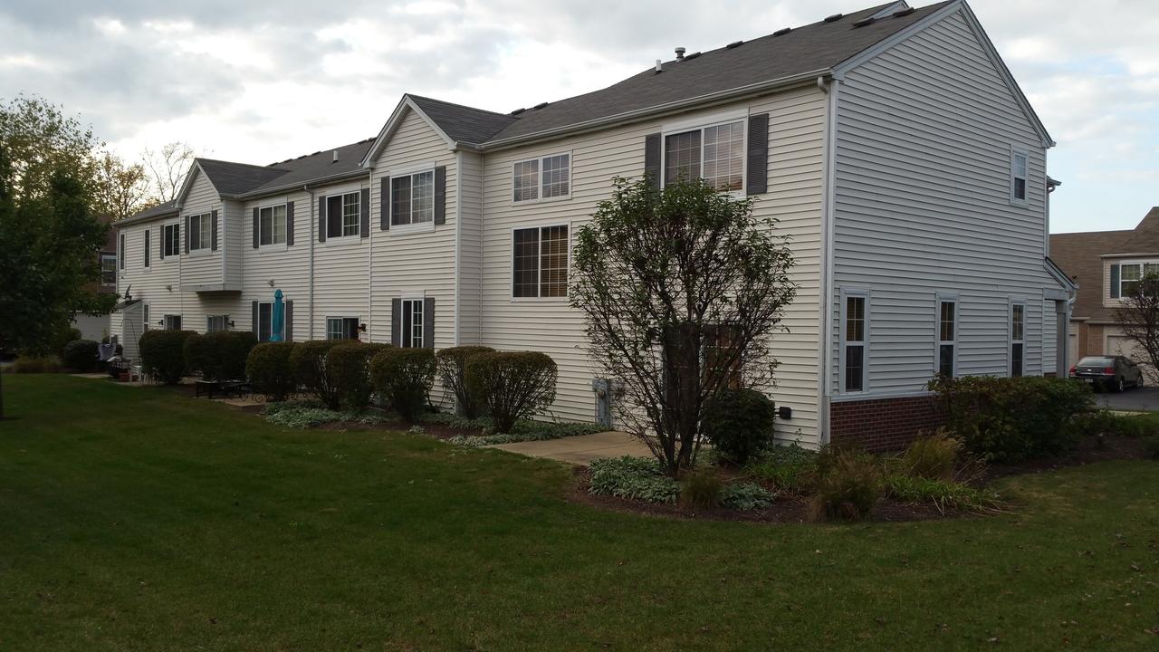 2412 Silver Hill Cir., Joliet, IL 60432