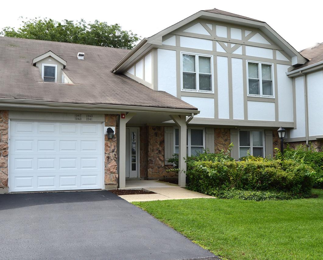 1243 N Regency Dr. #6, Vernon Hills, IL 60061