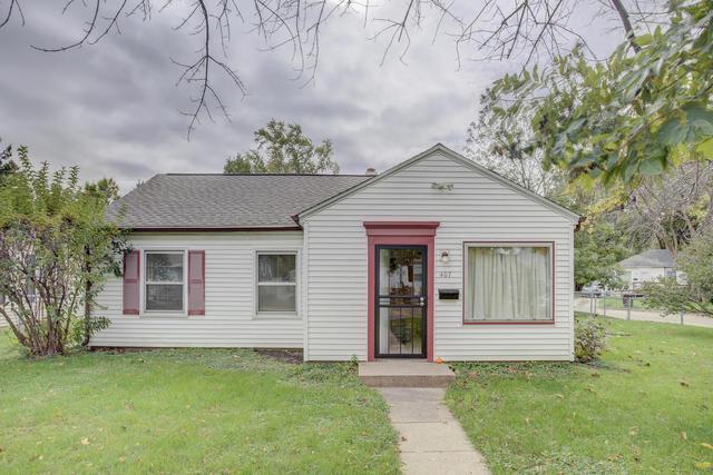 407 Brookwood Dr., Champaign, IL 61820