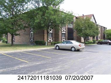 10355 Menard Ave. #211, Oak Lawn, IL 60453