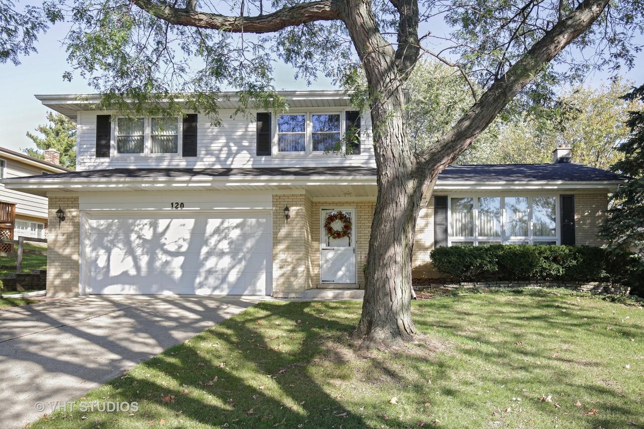 120 Bentley Ln., Schaumburg, IL 60193