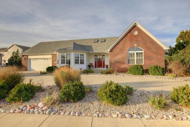 4002 Pebblebrook Ln., Champaign, IL 61822