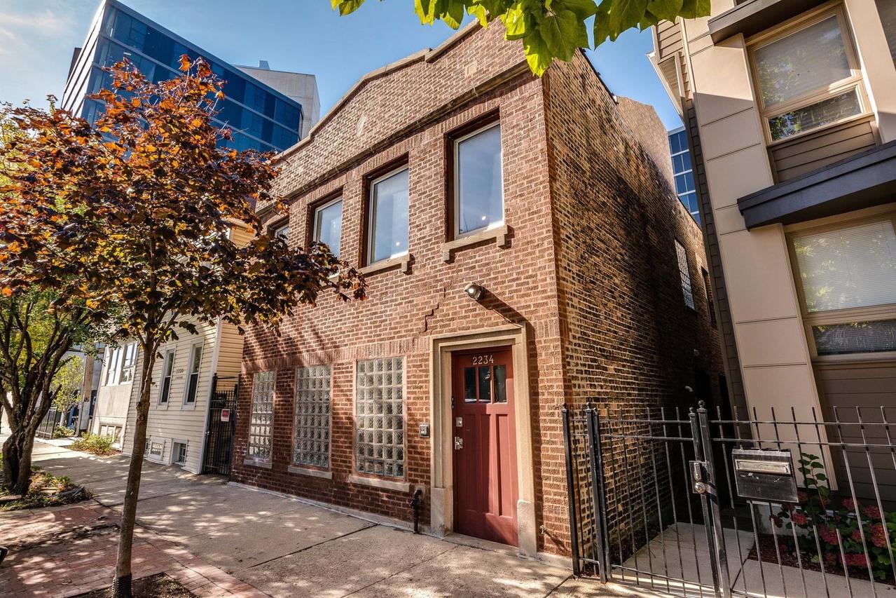 2234 N Washtenaw Ave., Chicago, IL 60647