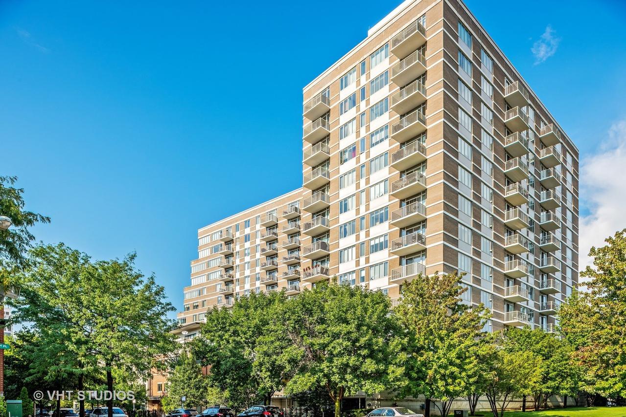 1515 S Prairie Ave. #706, Chicago, IL 60605