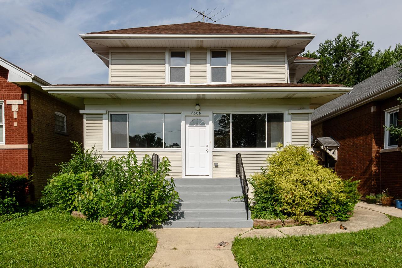 2508 N Mont Clare Ave., Chicago, IL 60707