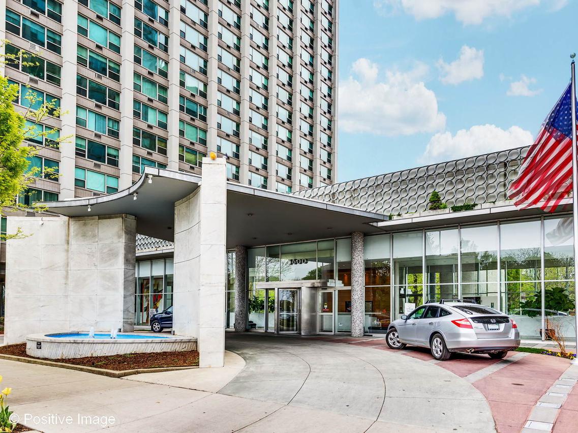 3600 N Lake Shore Dr. #218, Chicago, IL 60613