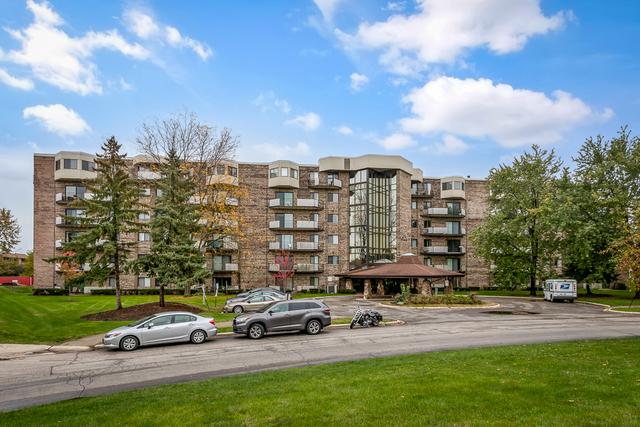 1275 E Baldwin Ln. #207, Palatine, IL 60074