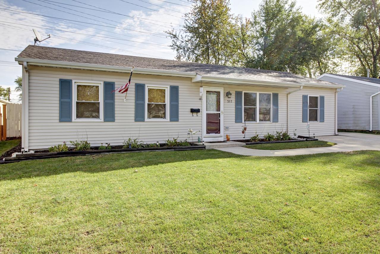 317 Macon Ave., Romeoville, IL 60446