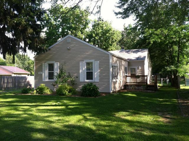 2511 W John St., Champaign, IL 61821