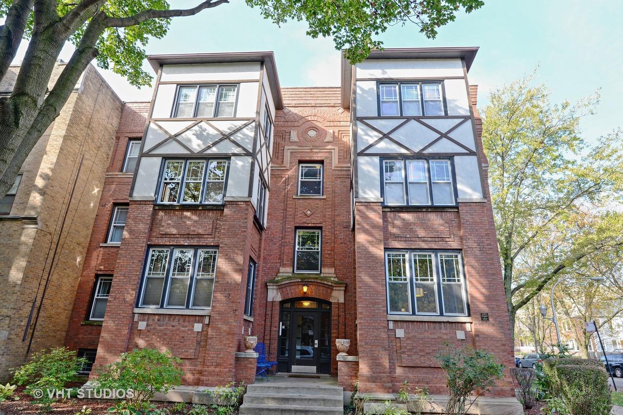 7078 N Ashland Blvd. #1, Chicago, IL 60626