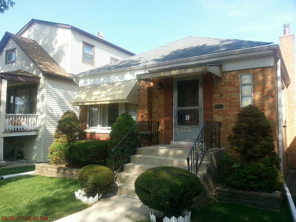 3507 N Neenah Ave., Chicago, IL 60634